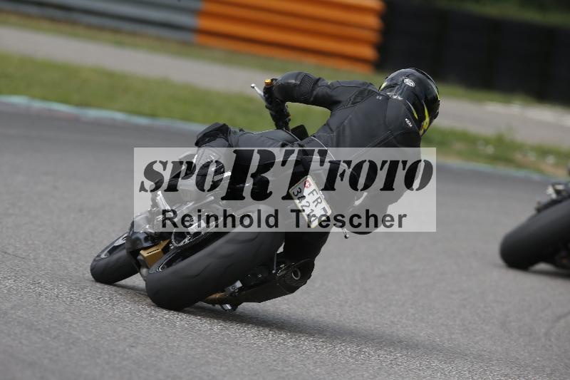 /Archiv-2023/53 31.07.2023 Dunlop Ride und Test Day ADR/Gruppe gelb/backside